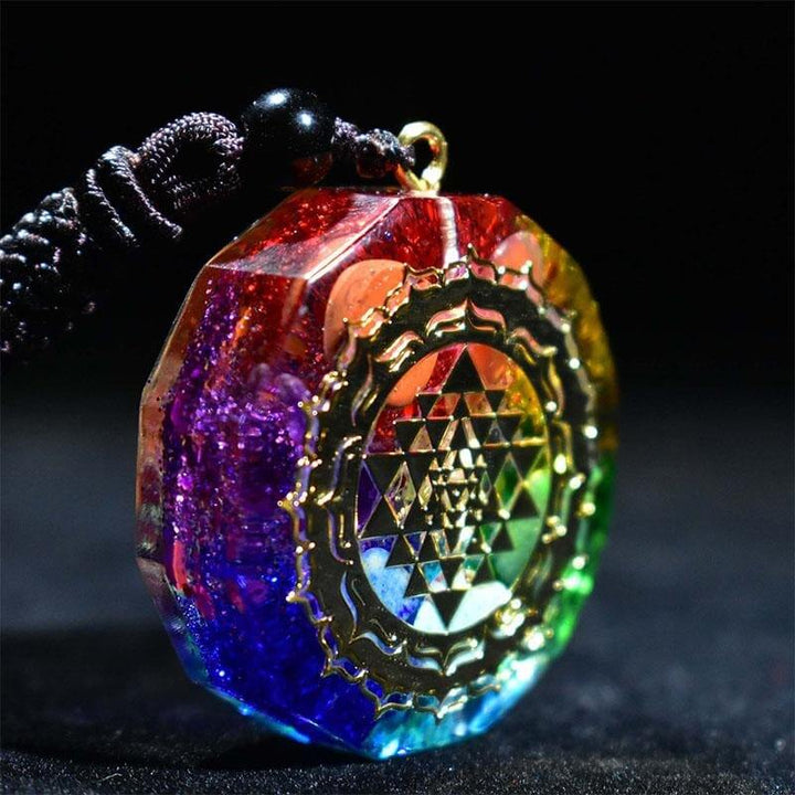 7 Chakra Orgonit Anhänger Halskette - Schutz & Balance - Necklace - TaoTempel