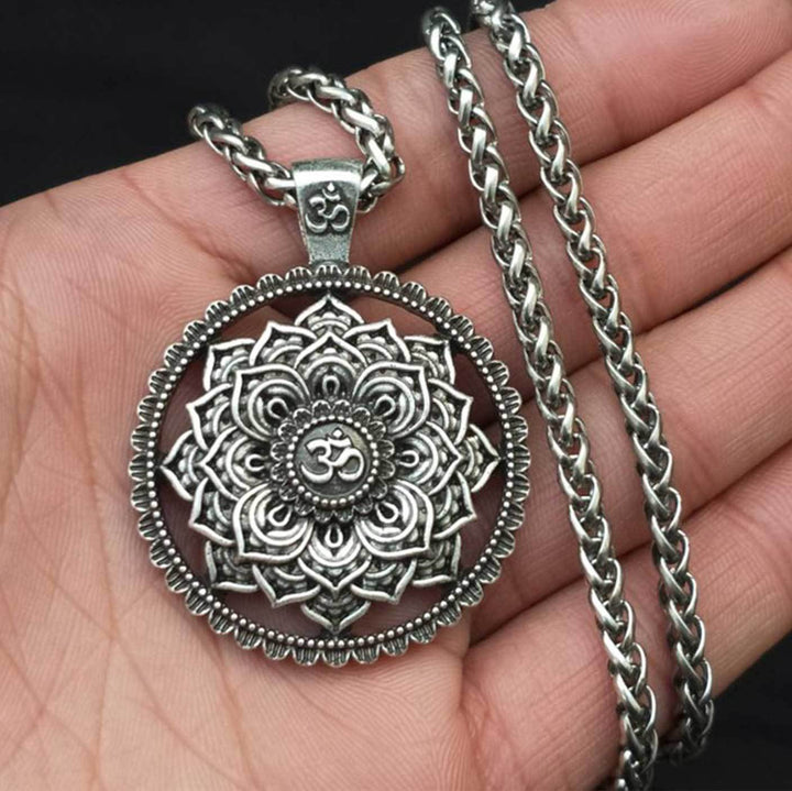 Om Lotus Mandala Halskette - Für Balance - Necklace - TaoTempel