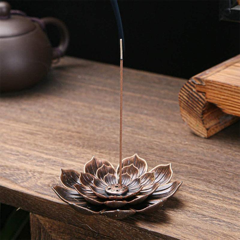 Bronze Lotus Weihrauchbrenner - Meditation & Ruhe - Incense Burner - TaoTempel