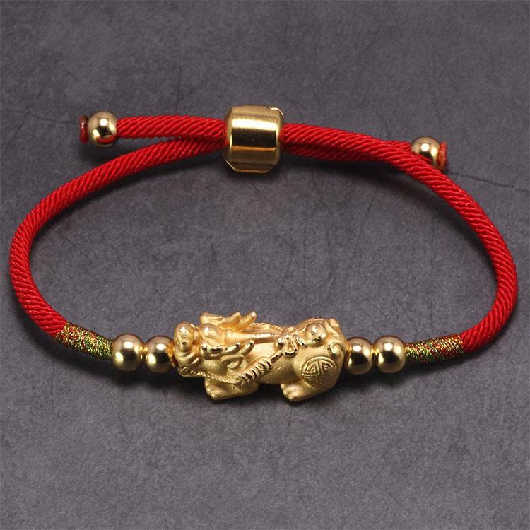Rotes Kordelarmband mit Piyao-Anhänger - Bracelet - TaoTempel