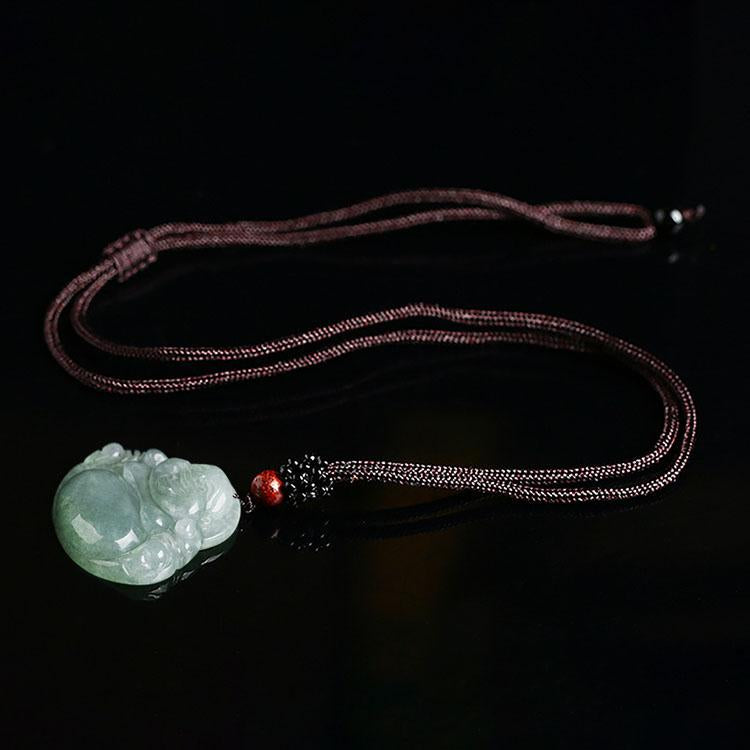 Jade-Kette mit lachendem Buddha - Für Zufriedenheit - Necklace - TaoTempel