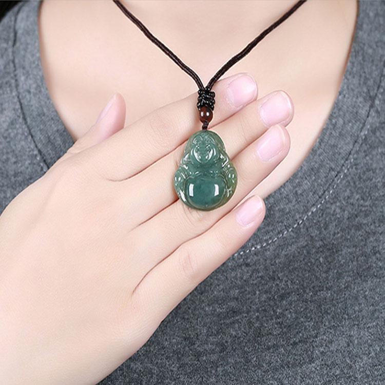 Jade-Kette mit lachendem Buddha - Für Zufriedenheit - Necklace - TaoTempel